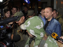 Nhóm quan sát viên OSCE thứ hai được trả tự do
